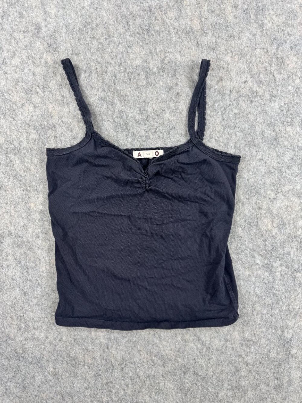 AMO Top Black Cami Tank Spaghetti Strap Square Neck Sz XS Scallop Knit Crop